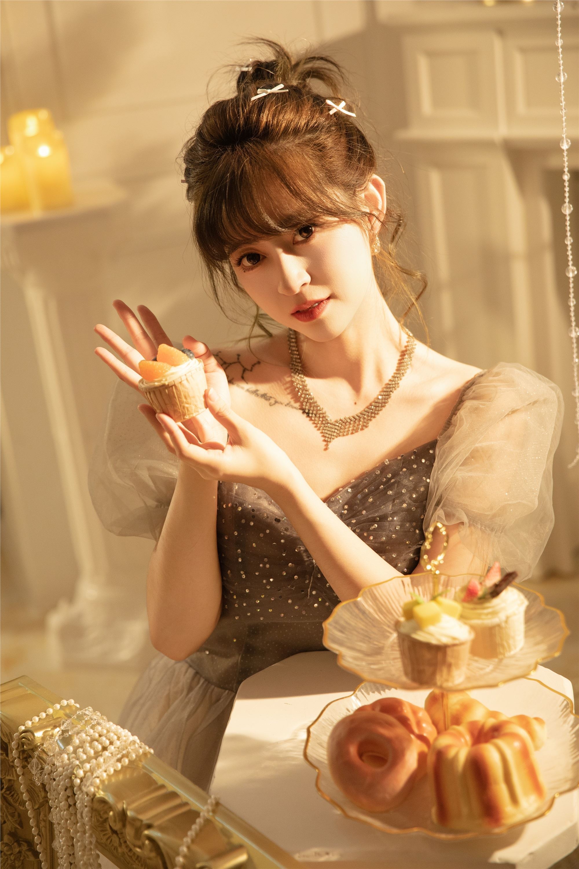 YITUYU艺图语 2025.01.02 金碧辉煌 壹萱-